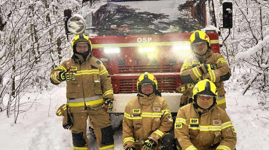 Strażacy z OSP w Starej Wronie zbierają środki na dokończenie budowy garażu